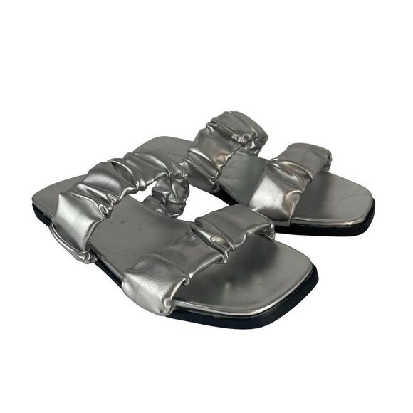 Silver Metallic Puffy Padded Sandal Shoe Square Toe Sz 5 Summer Vacation Casual - Picture 3 of 7